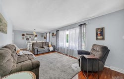 10404 Bust Drive, Potosi, MO 63664