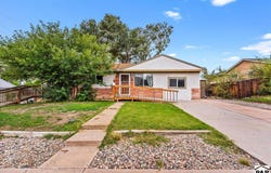 3 MacArthur Rd, Pueblo, CO 81001