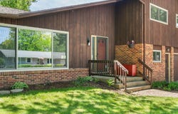 1101 Hillview Road, Black Earth, WI 53515