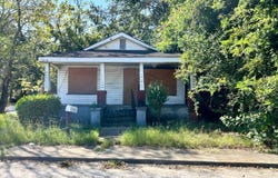 130 Shannon St, Sumter, SC 29150