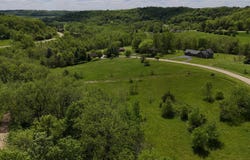 60 Sugarcreek Trail, GALENA, IL 61036