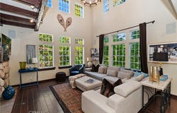244 Corona Circle, Lake Arrowhead, CA 92352