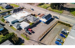 2245 BROADWAY Ave, NorthBend, OR 97459