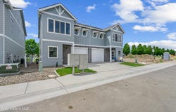665 N Galbraith Lp, Post Falls, ID 83854