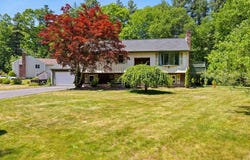 738 King Philip St, Raynham, MA 02767