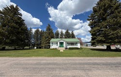114 W 7 St, Georgetown, ID 83239