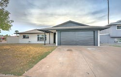 7702 N 48th Avenue, Glendale, AZ 85301