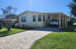 1573 Garrison Dr, Lakeland, FL 33810