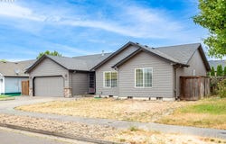 572 ROYAL TERN Ave, Halsey, OR 97348