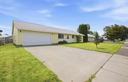 4721 Daisy Street, West Richland, WA 99353