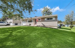 8 Keystone Park, Middletown, NY 10940