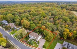 3 Anthony Ave, Edison Twp., NJ 08820-1466