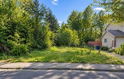 SE 125 Ave, WA 98058