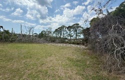 Anna St lot: 10, Cedar Key, FL 32625