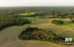 Pine Road S, Stapleton, AL 36578