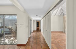 5710 SW 89th Ave, Miami, FL 33173