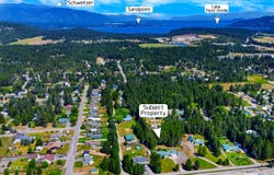 221 Schell Rd, Sagle, ID 83860
