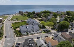 16 Courtway Street, Narragansett, RI 02882