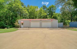 633 Bob Davis Rd, Gladewater, TX 75647