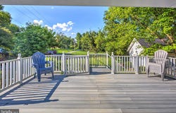 303 E COLONIAL Highway, HAMILTON, VA 20158