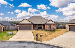 16 Cobalt, Greenbrier, AR 72058