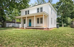 326 6th ST, West Point, VA 23181