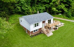 554 Whispering Pines Rd., Max Meadows, VA 24360