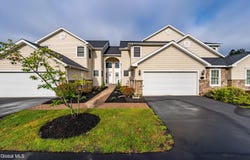 9 Davis Court, Albany, NY 12208