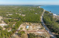 2033 Highway 98, Carrabelle, FL 32322