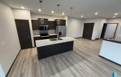 3509 S Heather Ave, Sioux Falls, SD 57106