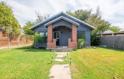 207 S Chestnut St, Lampasas, TX 76550