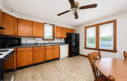 2984 Massillon Road, Akron, OH 44312