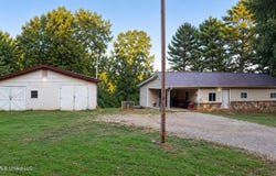 763 Mcauley Road, Holly Springs, MS 38635