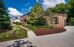 1431 Springhaven Circle NE, Massillon, OH 44646