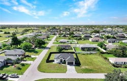 636 NE 8th Ter lot: 68, CAPE CORAL, FL 33909