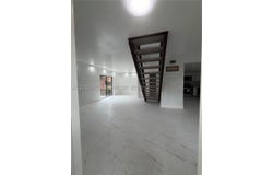 7024 SW 114th Pl, Miami, FL 33173