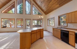 608 Meadowlark Ln, Sandpoint, ID 83864