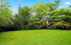 11 Castle Drive, Middletown, NJ 07748