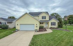 13 View Circle, Oreana, IL 62554