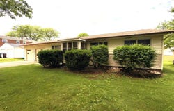 315 Mecherle Drive, Bloomington, IL 61701