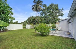 5958 TRIPHAMMER Road, Lake Worth, FL 33463