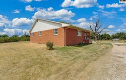 9504 W 82nd Ave, Nickerson, KS 67502