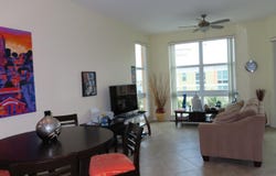 806 E WINDWARD Way, Lantana, FL 33462
