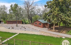 18 S Swan Lane, Fromberg, MT 59029