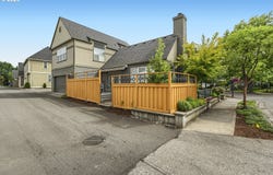 21999 NE PARK Ln, Fairview, OR 97024