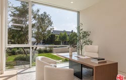 634 Moreno Ave, Los Angeles, CA 90049