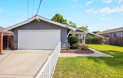 2333 Darwin St, Hayward, CA 94545