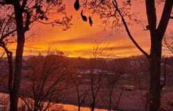 348 River Road, Bluff City, TN 37618