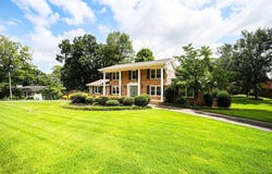 302 Darby Ave, Sheffield, AL 35660
