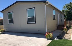 1025 S 6th, Harrisburg, OR 97446